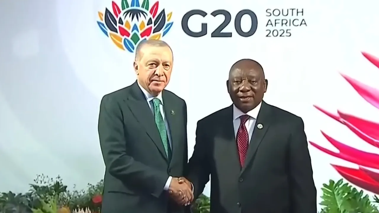 Erdoğan in Sudafrica per il vertice G20: incontro con il presidente Ramaphosa
