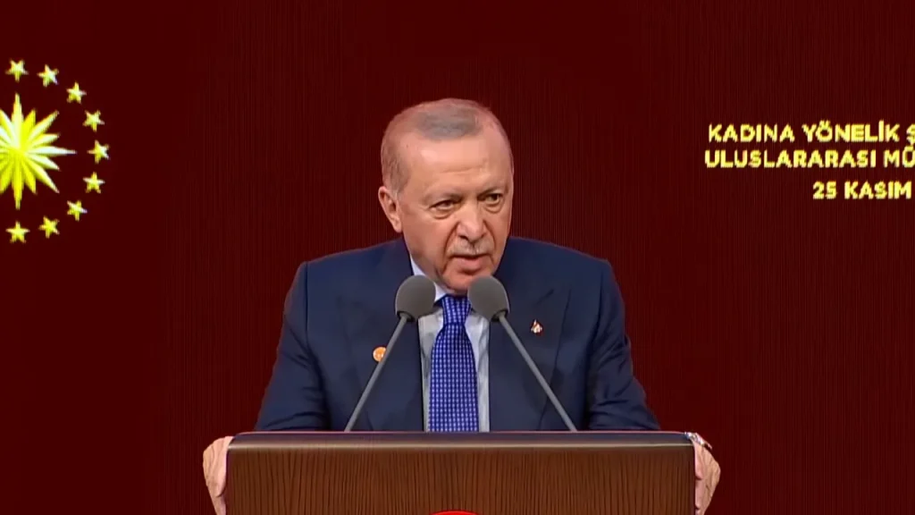 Presidente Erdoğan denuncia la violenza contro le donne come reato contro l'umanità