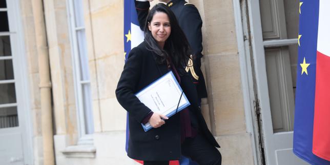 Naïma Moutchou en Nouvelle-Calédonie pour une visite aux allures de mission impossible