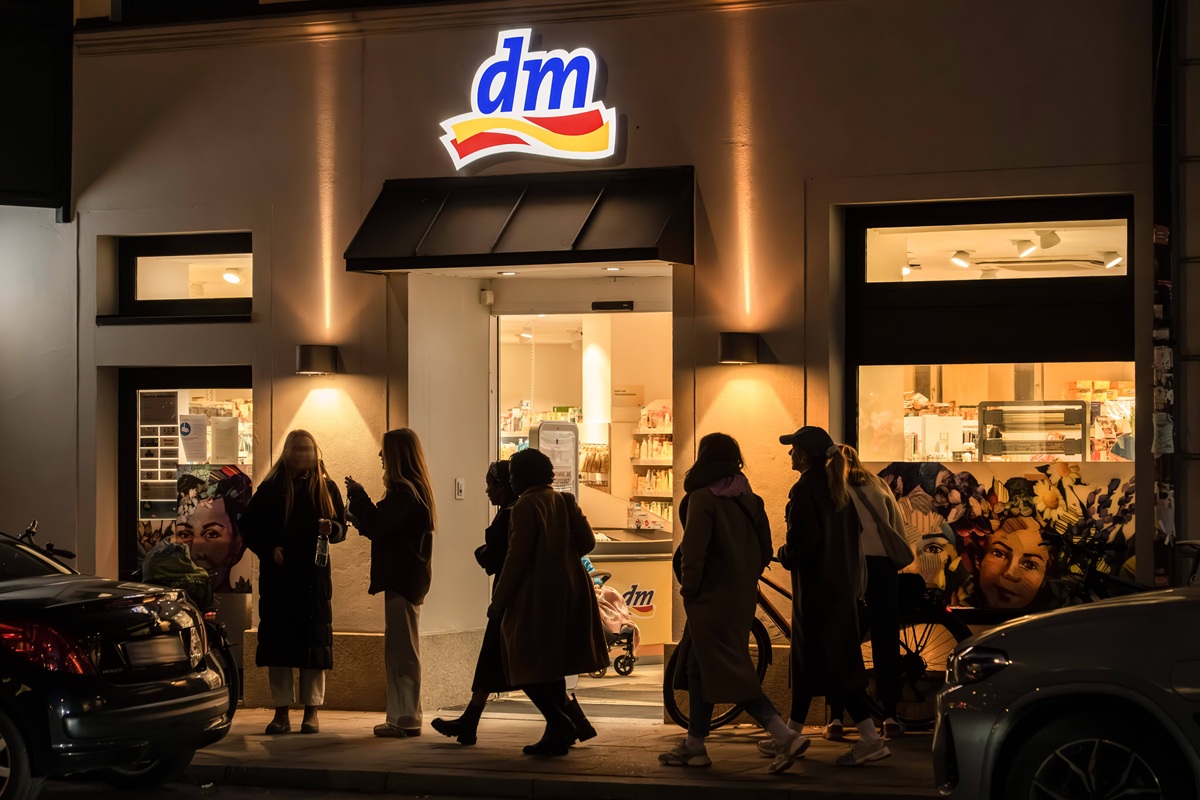 DM potrebbe chiudere tutti i negozi: il CEO avverte di un possibile cambiamento