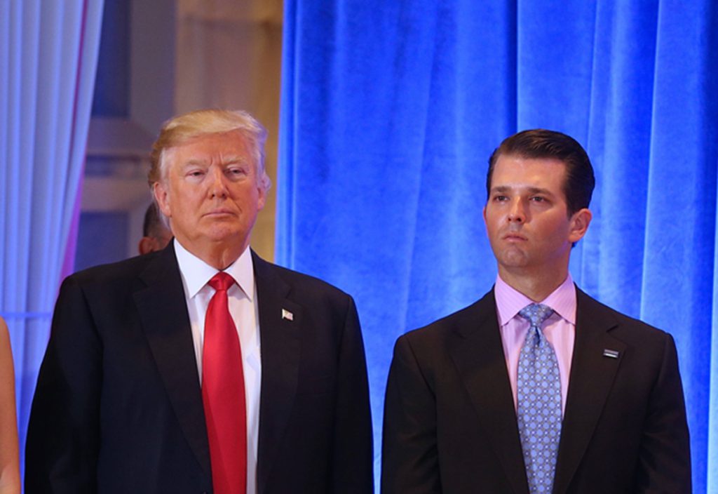 Trump procede con la ristrutturazione della Casa Bianca nonostante il shutdown degli Stati Uniti