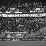 Tifoso degli ospiti muore durante la partita Düsseldorf-Magdeburg, risultato annullato