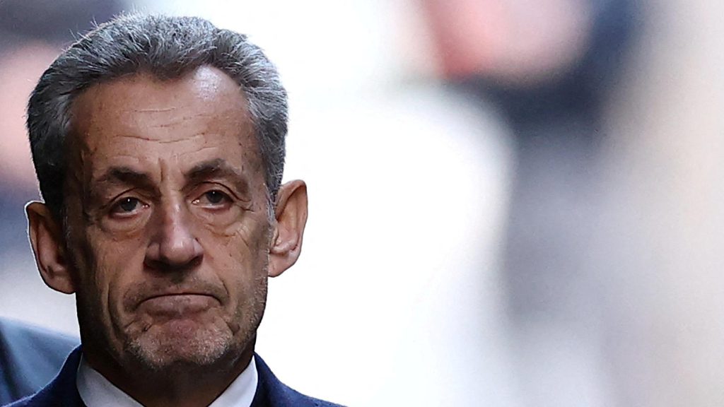 Nicolas Sarkozy: una figura influente nella politica francese nonostante le difficoltà giudiziarie