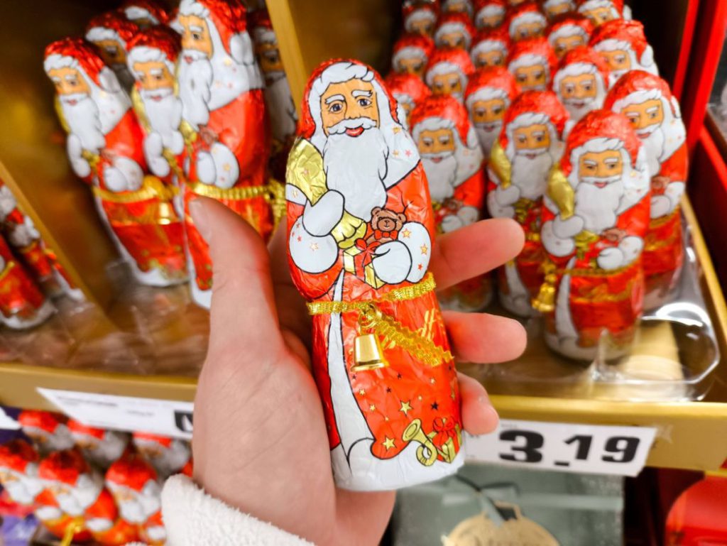Delusione natalizia: i clienti di Edeka, Rewe e Lidl insoddisfatti per una tendenza aberrante nel settore del cioccolato