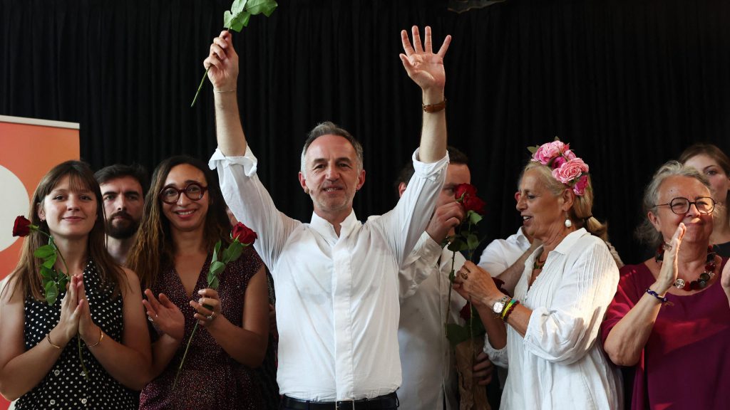 La Strategia di Emmanuel Grégoire per Contenere l&#039;Avanzata di La France Insoumise