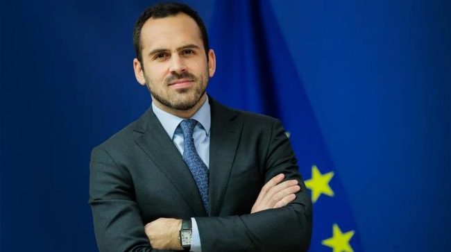 La Commissione europea riconosce gli sforzi dell&#039;Ucraina nella lotta alla corruzione, un passo cruciale verso l&#039;adesione all&#039;Unione europea