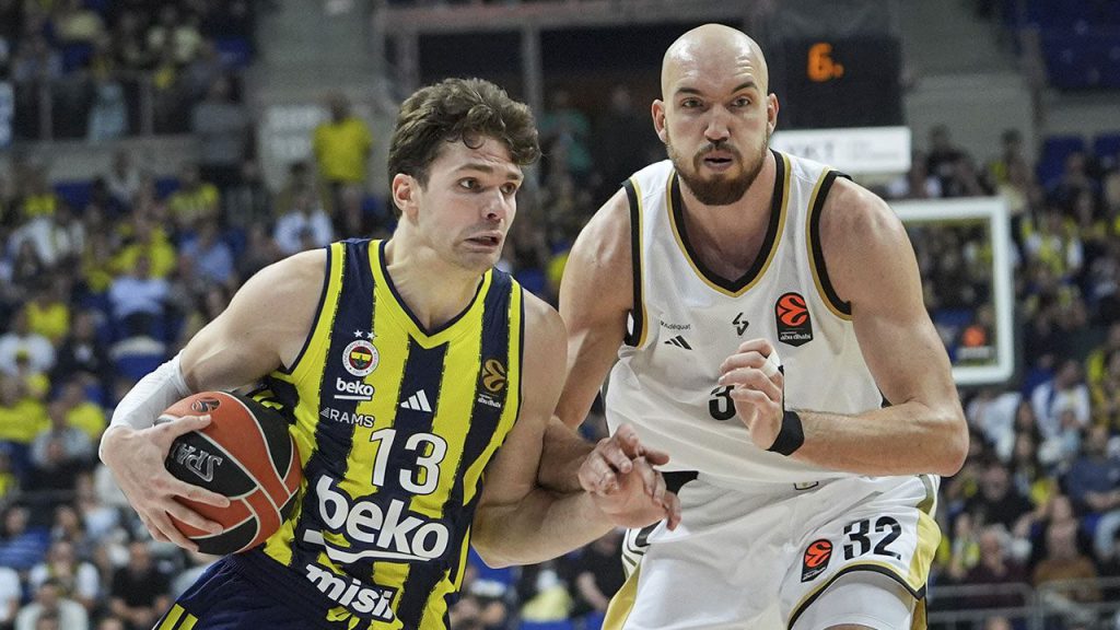 Fenerbahçe Beko Trionfa in EuroLeague: Quarta Vittoria Storica contro LDLC ASVEL