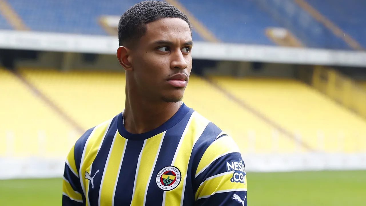 F.Bahçe: Oosterwolde rischia un cartellino giallo prima del derby contro Galatasaray