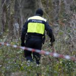 Corpo di donna trovato nella foresta vicino a Monaco di Baviera: polizia avvia indagini