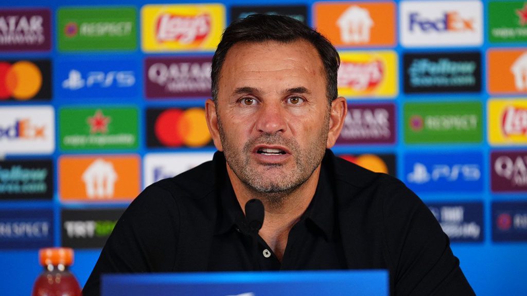 Il Galatasaray si prepara alla sfida contro l&#039;Ajax nella Champions League: Okan Buruk lancia un messaggio di cautela ai suoi giocatori