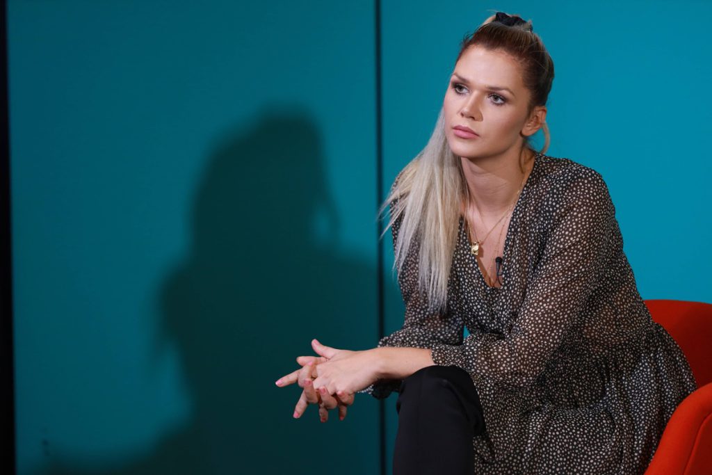 Sara Kulka rivela i dettagli della sua ex relazione: stress, costi e tensioni emotive