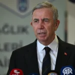 Presidente dell'ABB Mansur Yavaş presenta lettera di opposizione al ministero dell'Interno per mandato di perquisizione relativo a un'indagine su un concerto