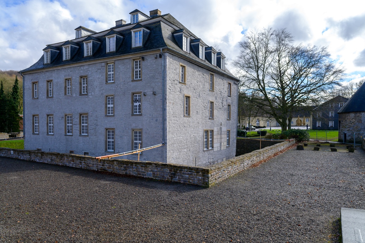 Incendio al castello di Hardenberg: la città e le autorità pianificano la sua tutela in NRW