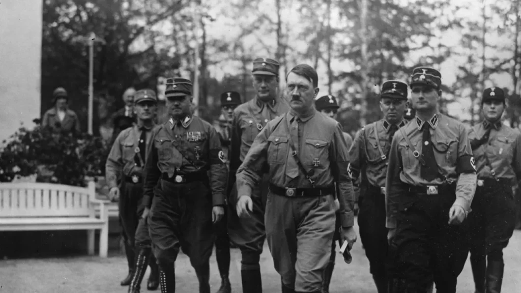 Analisi del DNA su tessuto di Hitler rivela nuovo dettaglio sorprendente