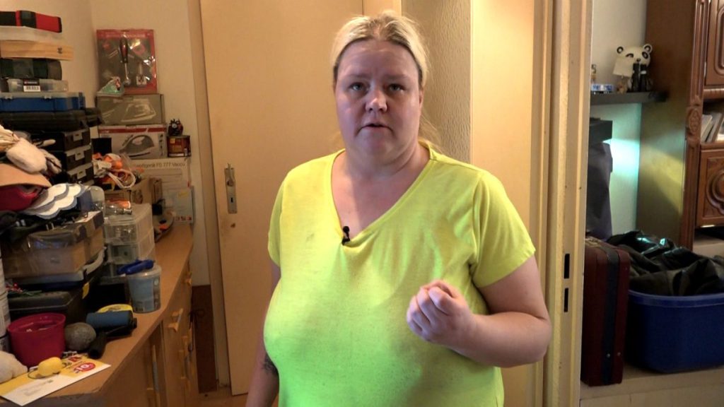 La stigmatizzazione dei beneficiari del sussidio di disoccupazione in Germania: il caso di Sandra e la sua famiglia nella regione di Ostfriesland, secondo il sito della fonte rss https://www.fonte-rss.it/articolo-originale