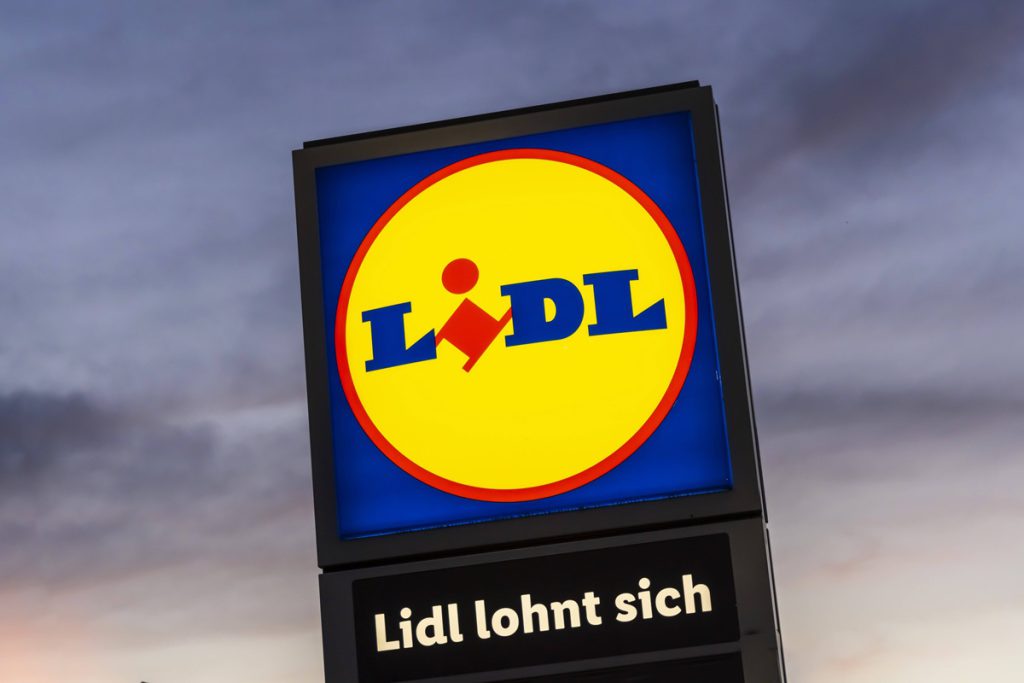 Lidl alza nuovamente i prezzi: i clienti lo notano