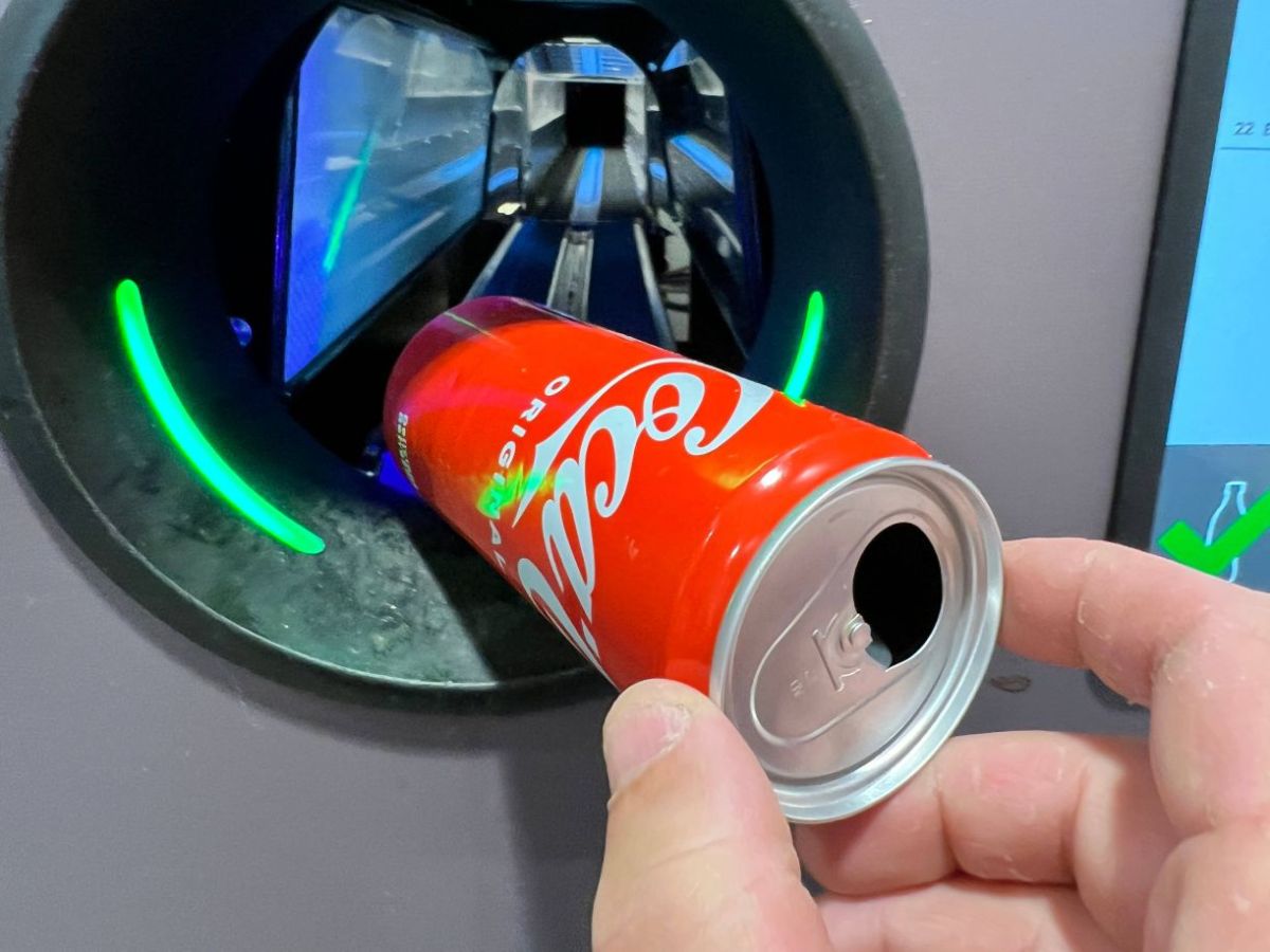 Edeka e Kaufland non accettano più la restituzione dei depositi, ma continuano a vendere prodotti con etichette di deposito