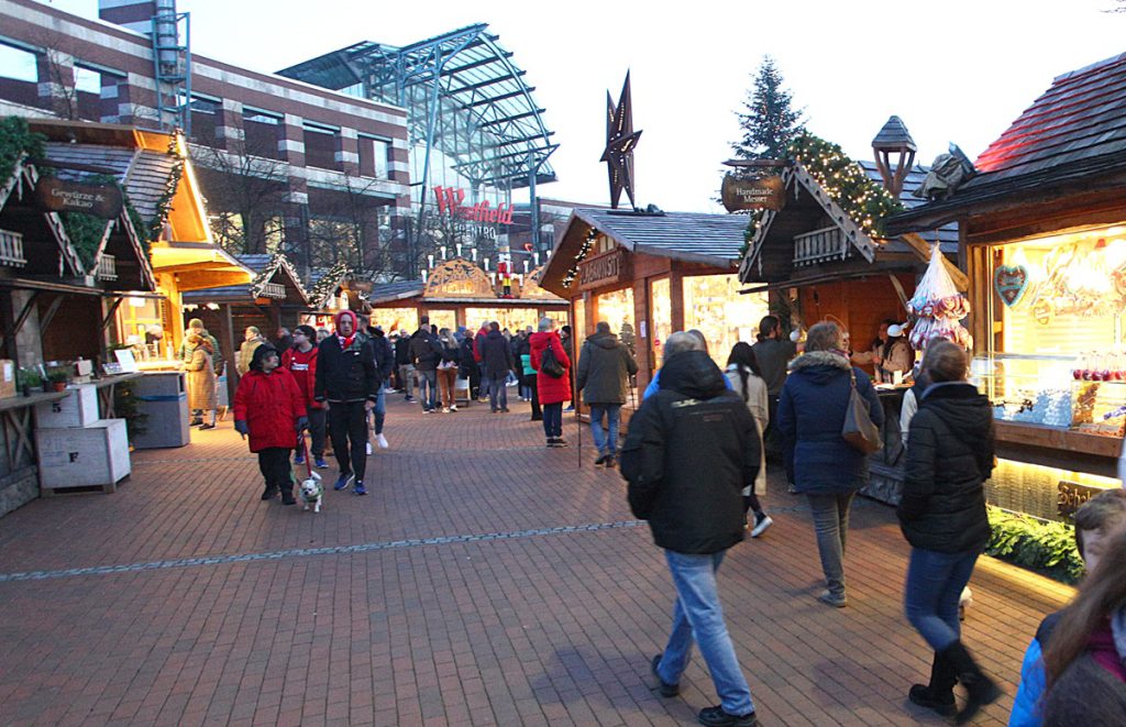 Il Centro Oberhausen Cambia Orari di Apertura: Tutti i Dettagli sulla Nuova Strategia di Servizio ai Clienti