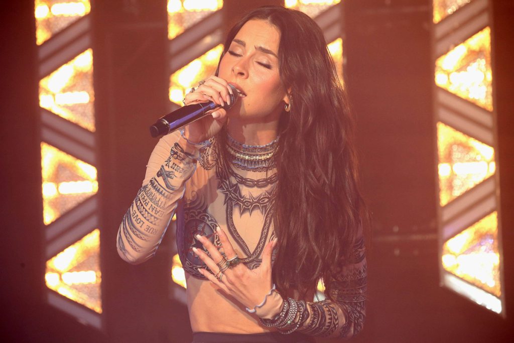 Lena Meyer-Landrut torna a fare parlare di sé dopo un periodo di silenzio: il suo ritorno su Instagram e cosa potrebbe significare per la sua carriera