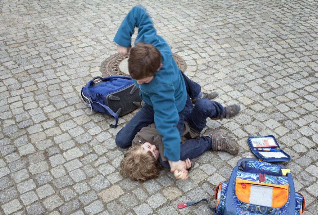 La violenza nelle scuole della Renania Settentrionale-Vestfalia in aumento: un allarme che non può essere ignorato