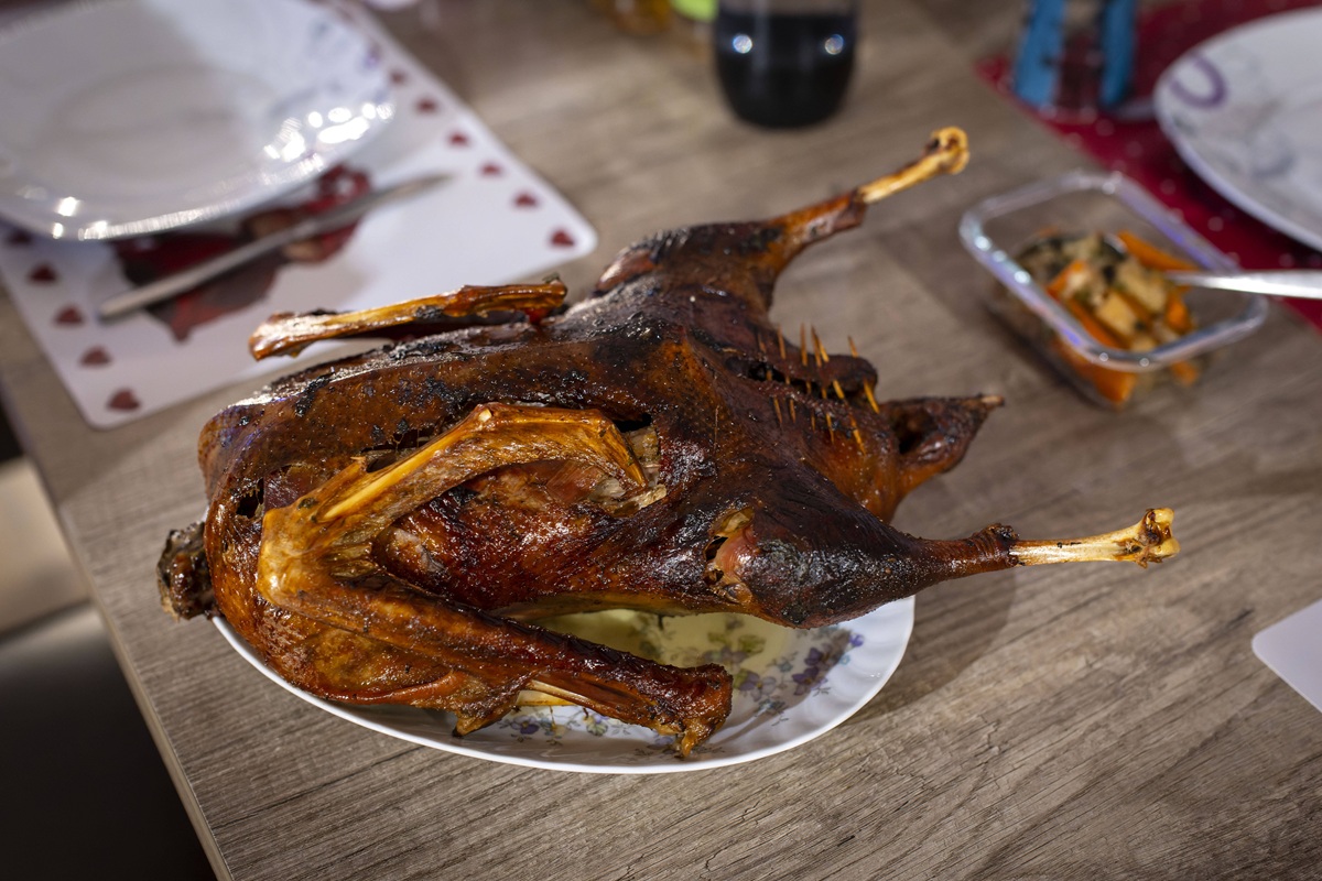 Aumento dei prezzi dell'anatra di Natale nei supermercati Edeka e Rewe