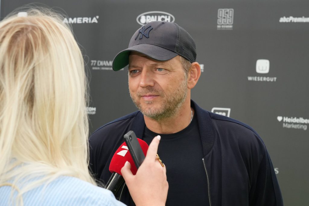 Mario Barth si scusa dopo aver visto qualcosa di imbarazzante su Instagram