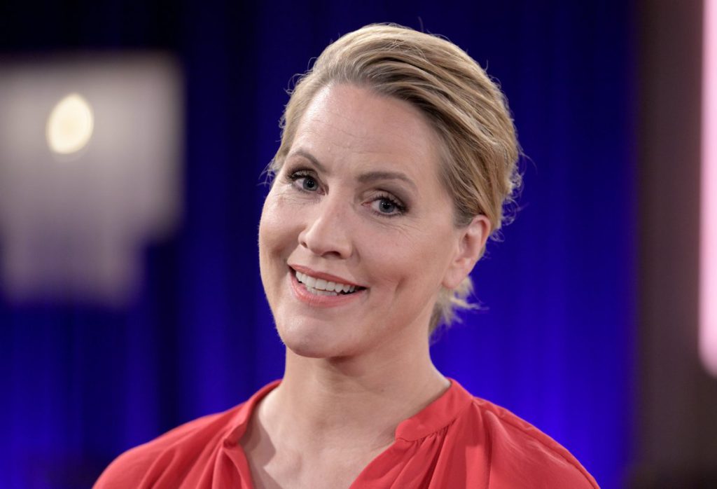 La doppia vita di Judith Rakers: come un evento traumatico continua a influenzare la sua vita sull&#039;isola di Rügen