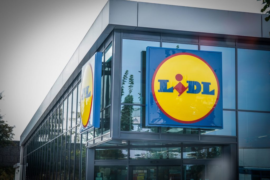 Lidl si aggiorna con prodotti alla moda: una nuova strategia per stare al passo con le tendenze del mercato