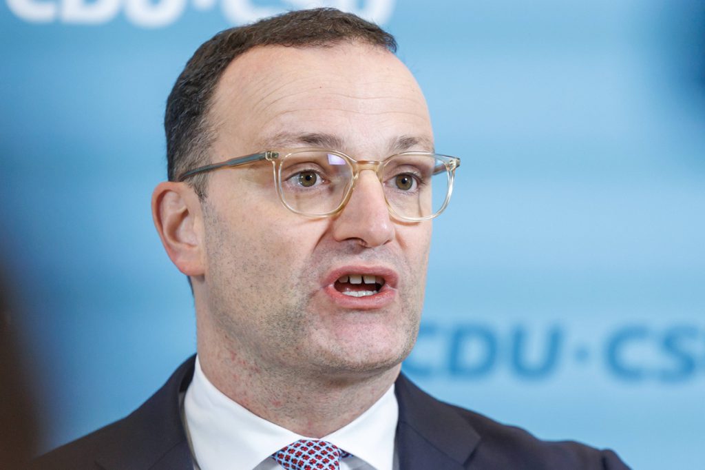 Tensioni politiche in Germania: il capo unionista Spahn lancia un forte avvertimento alla sinistra berlinese in vista delle elezioni
