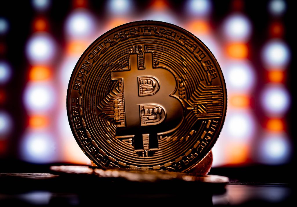 Declino dei prezzi delle criptovalute a causa delle politiche statunitensi