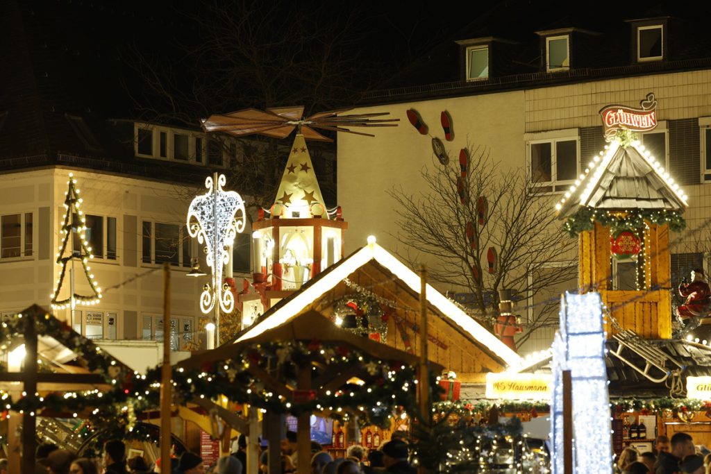 Prezzi più alti al mercato di Natale: perché molte persone evitano l&#039;evento