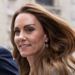 Kate Middleton torna sul tappeto rosso dopo due anni di assenza