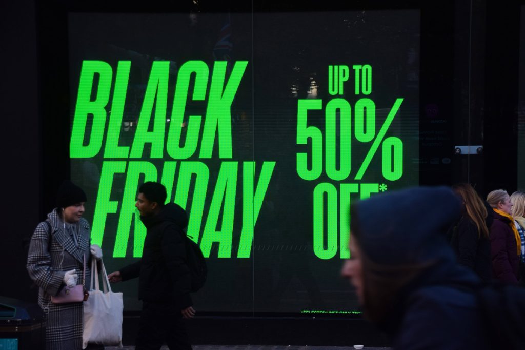 Black Friday: i prezzi non sono scesi, i clienti rimangono delusi
