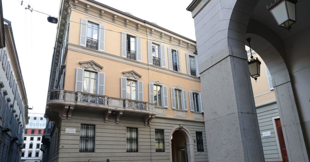 Mediobanca tra stabilità dei ricavi e sfide dell&#039;integrazione di Monte dei Paschi di Siena