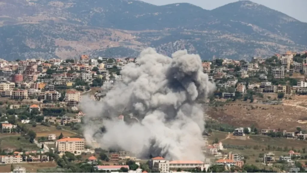 Israele lancia più di dieci attacchi aerei contro il Libano, violando il cessate il fuoco