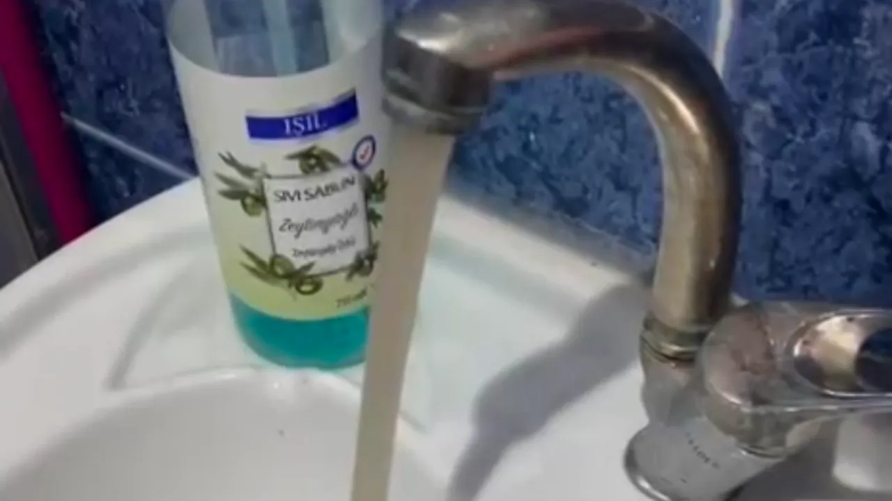 Acqua torna a Ümraniye dopo due mesi di interruzione: colore scuro ma senza rischio per la salute