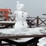 Neve a Uludağ: un breve manto bianco accende l'entusiasmo sciistico prima del Capodanno