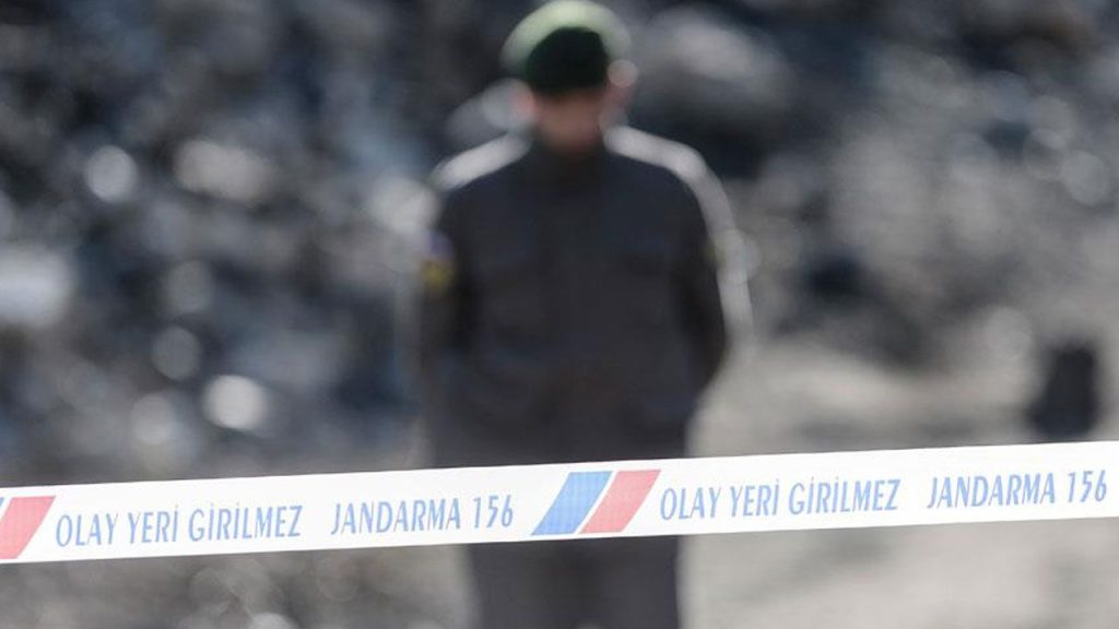 Uomo di 30 anni trovato morto con ferite da arma da fuoco in un fiume in Turchia