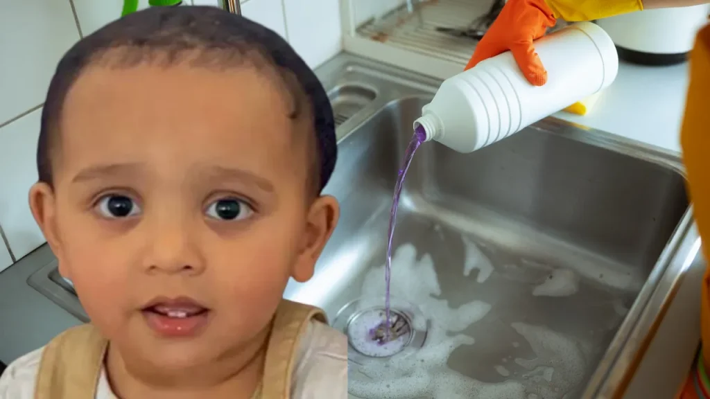 Bambino di 13 mesi a Birmingham ingoia acido da lavaggio tubi: 2 mesi in terapia intensiva e ricerca di intervento in Germania o Turchia