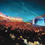 La Cantante Angam Si Esibisce a Riyadh: Un Successo che Promuove la Cultura Araba