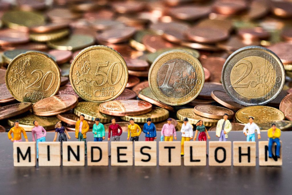 Neuer Mindestlohn in Gefahr? Experten zweifeln an Umsetzung