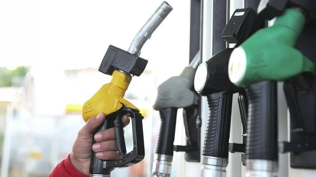 Aumento del prezzo della benzina: cosa significa per noi e come possiamo risparmiare