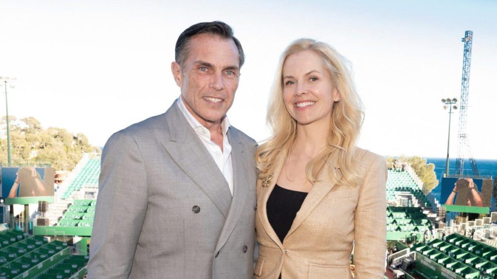 Principessa Naomi e Principe Charles‑Philippe d’Orléans annunciano l’attesa del loro primo figlio