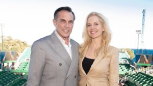 Principessa Naomi e Principe Charles‑Philippe d’Orléans annunciano l’attesa del loro primo figlio