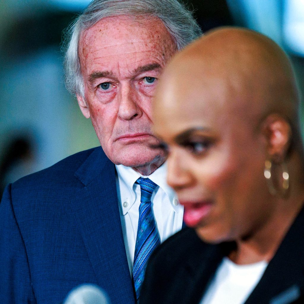 La lotta per l&#039;età nel Partito Democratico: un&#039;anticipazione delle battaglie future nella politica americana