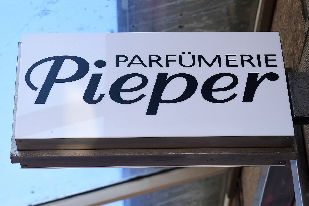 Pieper in crisi: la catena di profumeria del Nordrhein-Westfalen annuncia fallimento prima del Black Friday