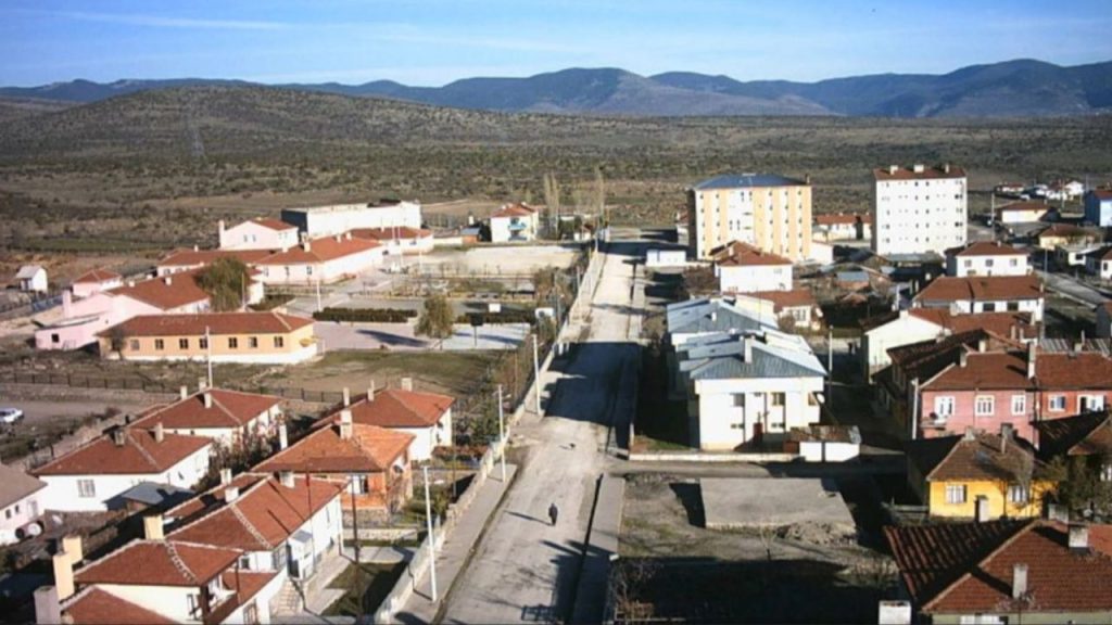 La Turchia affronta una crisi demografica: la città di Kıbrıscık rischia di perdere il suo status a causa della diminuzione della popolazione