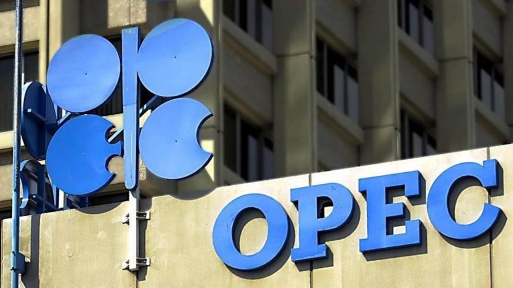 Aumento della Produzione di Petrolio dell&#039;OPEC: Implicazioni per il Mercato Energetico Globale