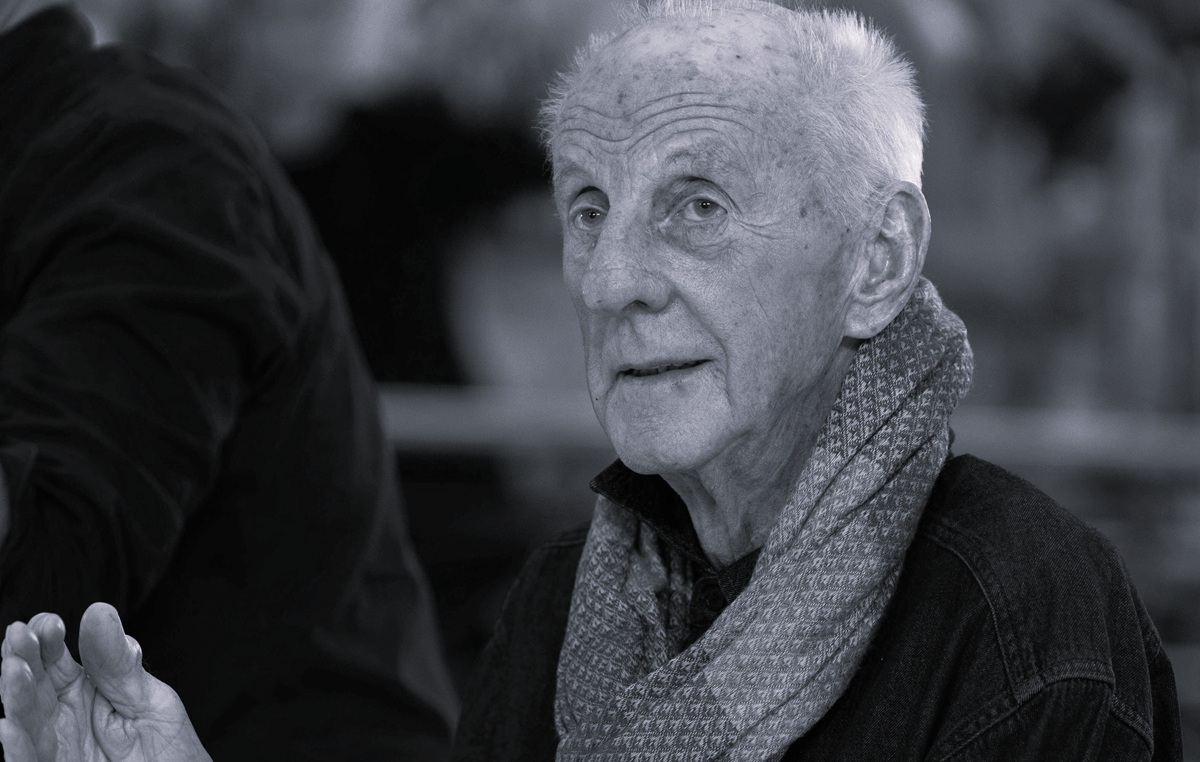 Paul Costelloe, stilista irlandese, muore all'età di 80 anni