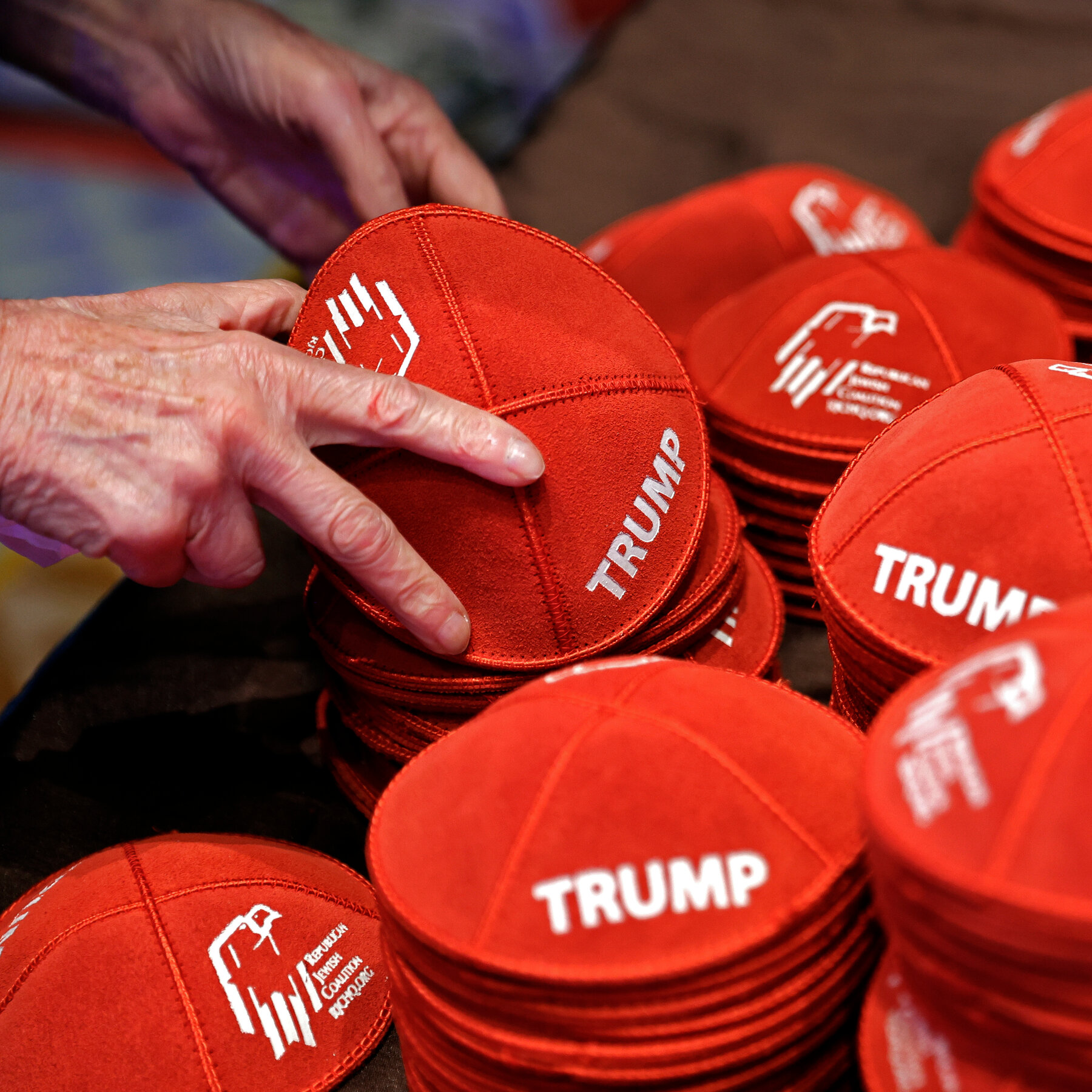 Il dibattito repubblicano sull'antisemitismo di destra